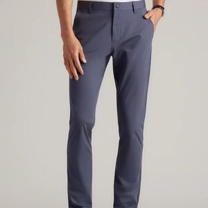 RHONE Men's Navy Commuter Classic Pants 35 waist 32 inseam Perfect cond!